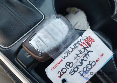 2018 Hyundai Sonata Sel z USA, uszkodzony, nr VIN 5NPE34AF6JH636112